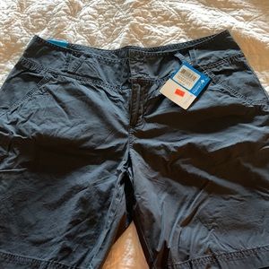 Columbia womens shorts